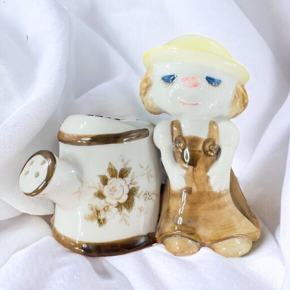 Vintage Whimsical Ceramic Girl With Watering Can Planter Flower Vase Porcelain - Picture 1 of 16